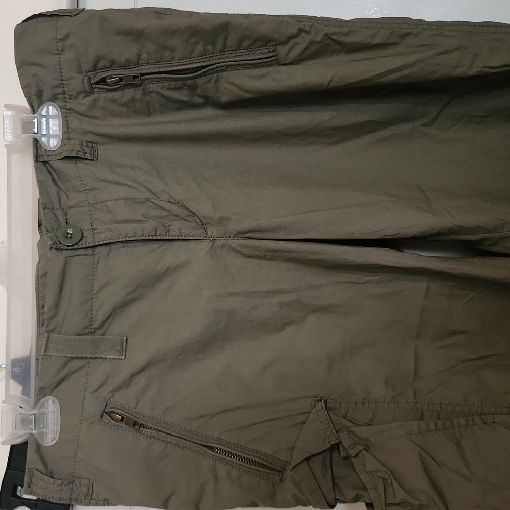 Women's cargo short pants